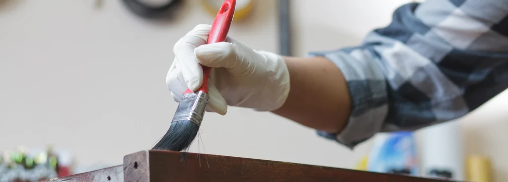 Remise à neuf du mobilier de bureau avec reutilisons